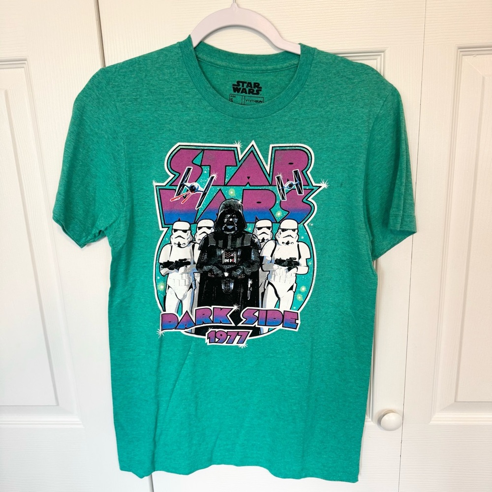 Star Wars x Fifth Sun Colorful Retro Short Sleeve T-Shirt SMALL